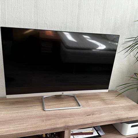 Monitor HP 32f, brukt 2 ganger. Full HD