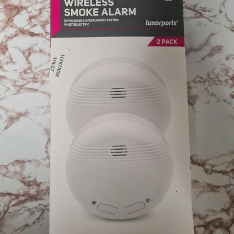 Wireless smoke alarm  2 pack