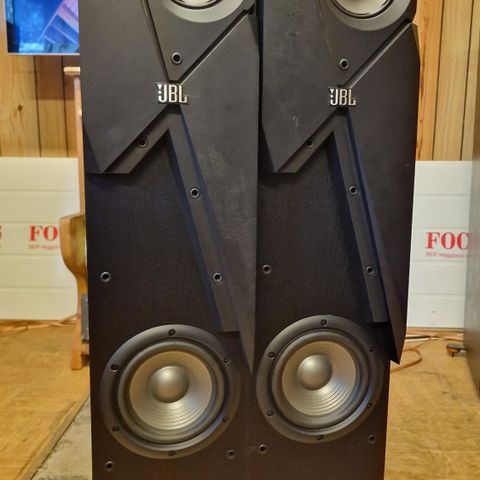 JBL Studio 180