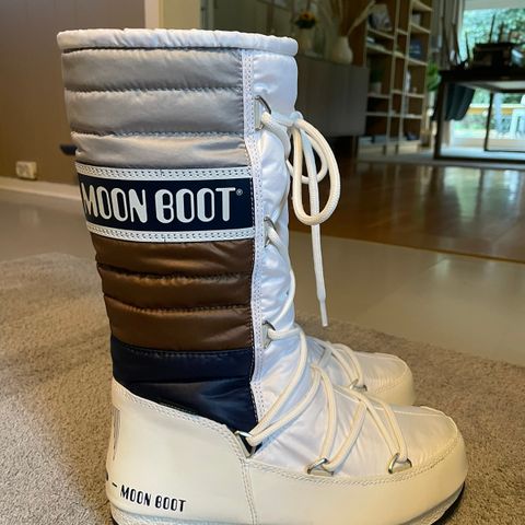 Moon boots limited edition, lett utgave