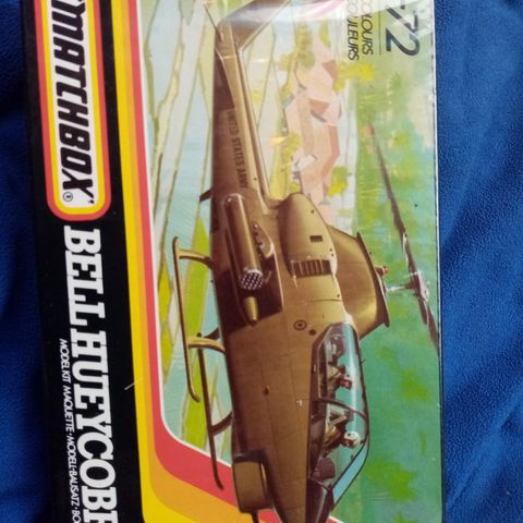 Matchbox militærhelikopter