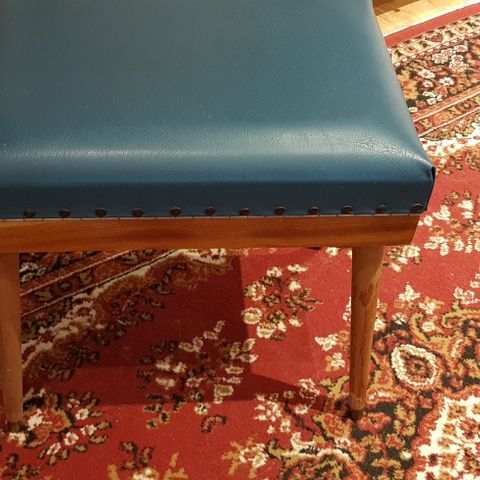 Furniture teac with room krakk 45x30cm H45cm