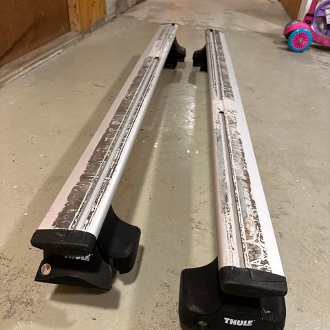 Takstativ Thule wingbar + kit, liten bil