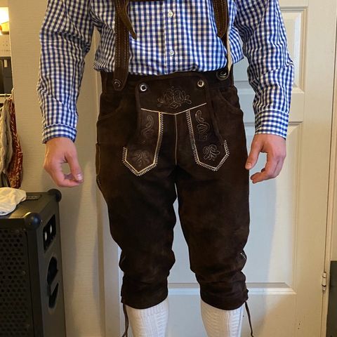 Lederhose leies ut (oktoberfest)