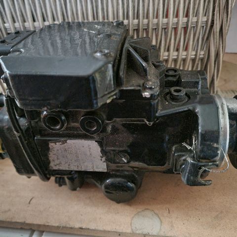Dieselpumpe New Holland tm190