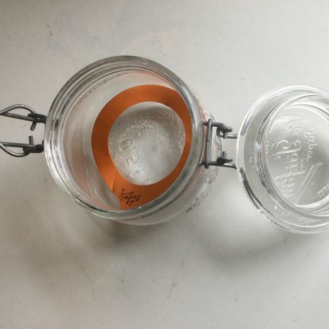 Franske «norgesglass» til f.eks. hermetisering og sylting. 1/2 liter.