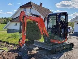 Kubota minigraver med henger