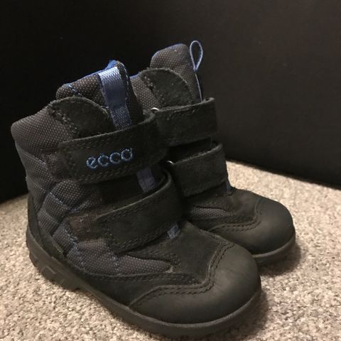 Varme, solide barnesko Ecco Goretex 24