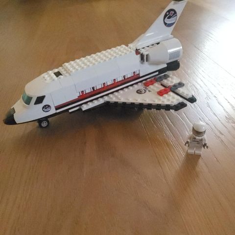 Lego city: Space Shuttle