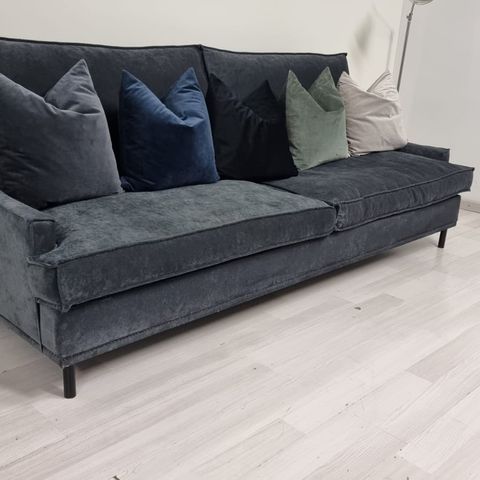 Six bond street | Nydelig Design 3-seter Sofa | inkludert frakt*