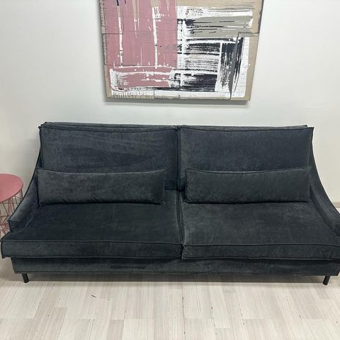 Six bond street | Nydelig Design 3-seter Sofa | inkludert frakt*