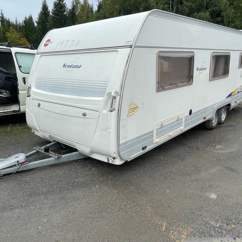 BURSTNER VENTANA CLASSIC 720 2004. SELGES KUN I DELER. 19736.