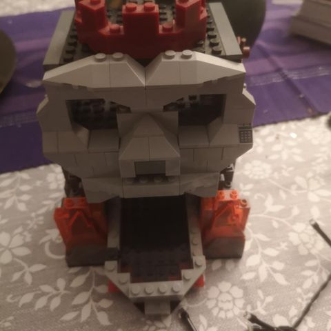 Lego castle til salgs