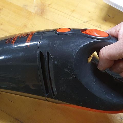 Støvsuger 12V, Black & Decker