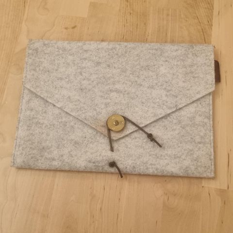 Saltholmen Felt iPad Cover