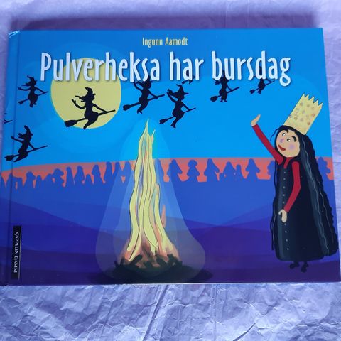 Pulverheksa har bursdag