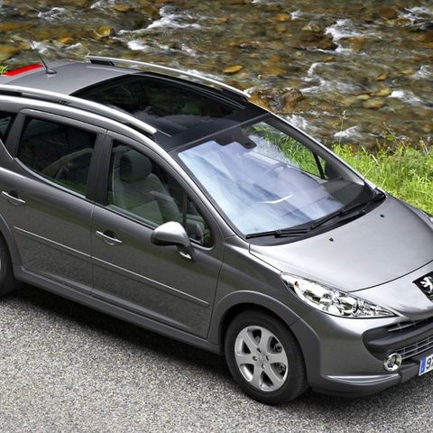 2009 Peugeot 207SW Outdoor 1,6 HDi