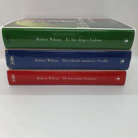 3 stk Robert Wilson Hardcover bøker.