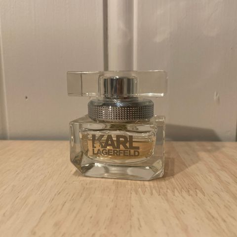 Karl Lagerfeld parfyme (25 mL)