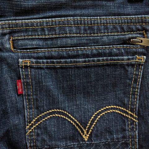 Levis 511 32x32  vintage liten i strl