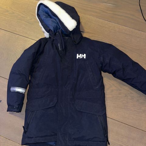 Dun jakke fra Helly Hansen, str 134