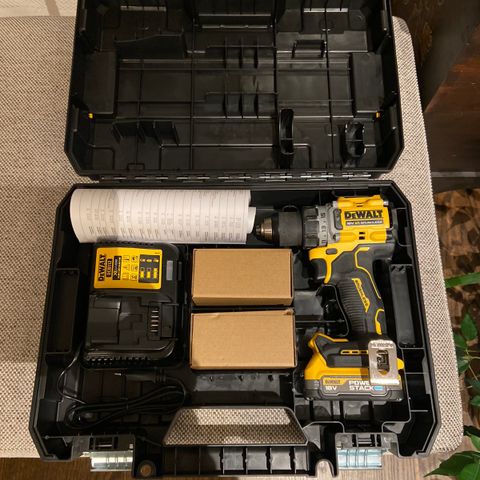 DeWalt DCD800E2T Powerstack 18V- drill