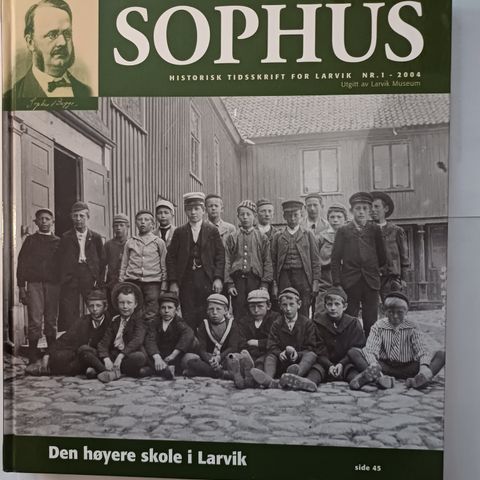 Sophus.  Historisk tidsskrift for Larvik 2004