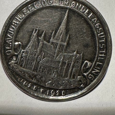 Medalje Olavsjubileet og Trøndelagutstillingen 1930