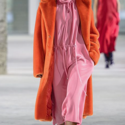 UBRUKT Tibi rtw F/W 2018 silkekjole i lys rosa