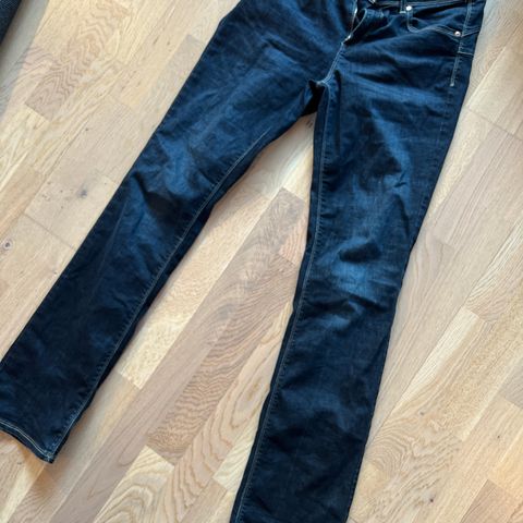 Bennetton Jeans str 29