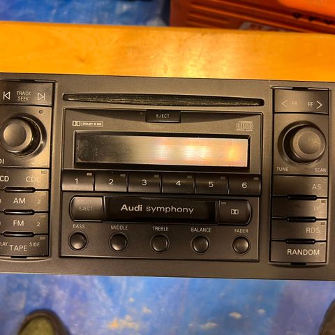Audi A6 Radio CD spiller
