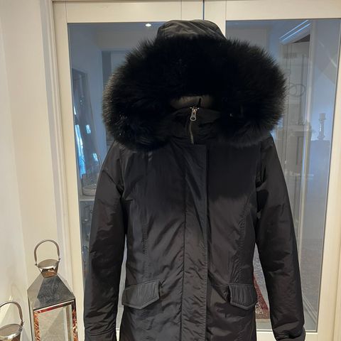 Woolrich jakke , nesten ikke brukt