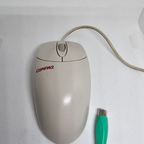 Compaq Retro Datamus