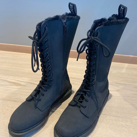 Dr. Martens støvletter str. 39 - vinterfóret