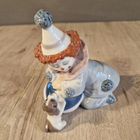 Lladro  , klovn m/ hvalp