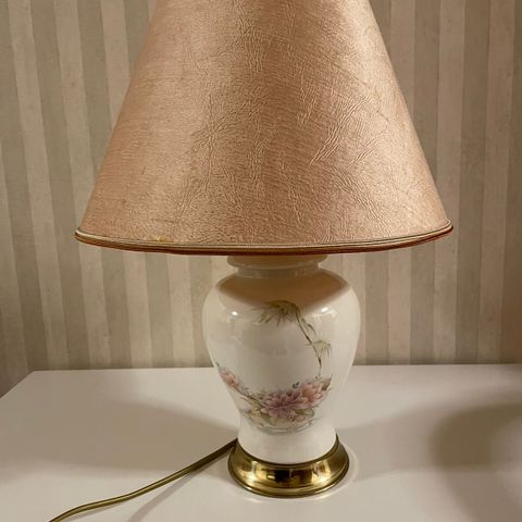 Vintage lampe (42 cm høy)