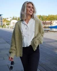 Cardigan fra Camilla Pihl