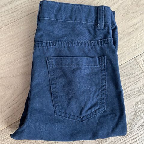 Chinos str 122