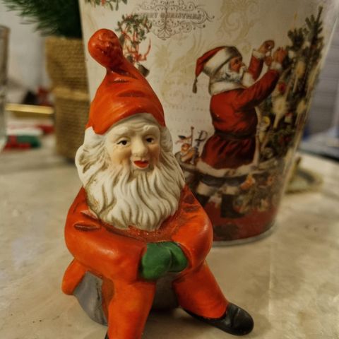 Retro nisse