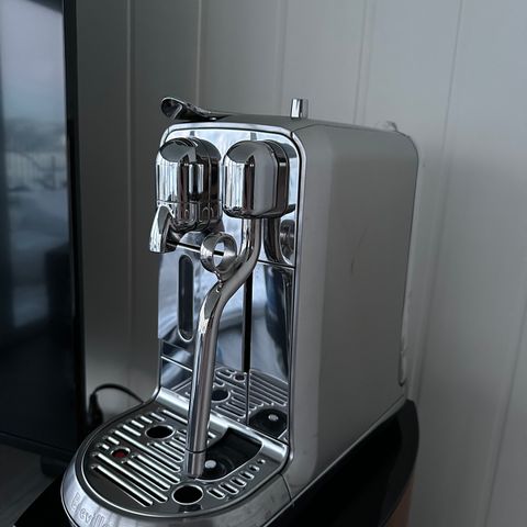 Nespresso Creatista Pluss