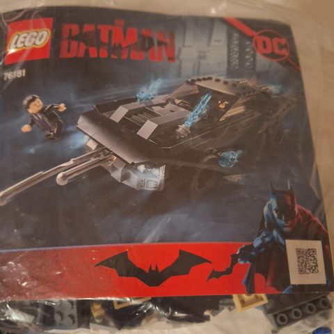 Lego 76181-Batmobile- the Penguin Chase