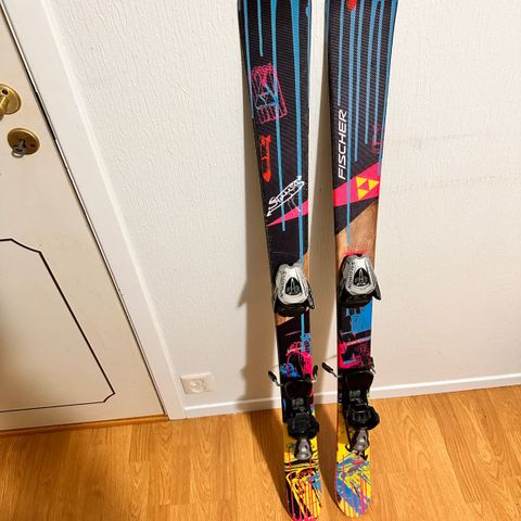 Ski Fischer 131cm
