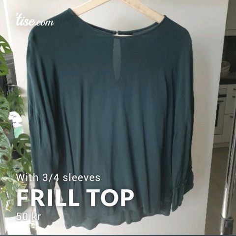 Frill top with 3/4 sleeves