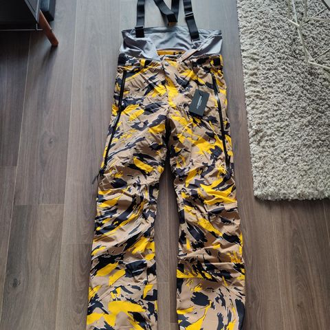 J Lindeberg skibukse Omina Pants print L veil pris 5000,-