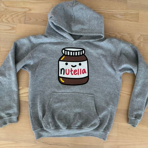 Hettegenser Nutella strl 9-11 år