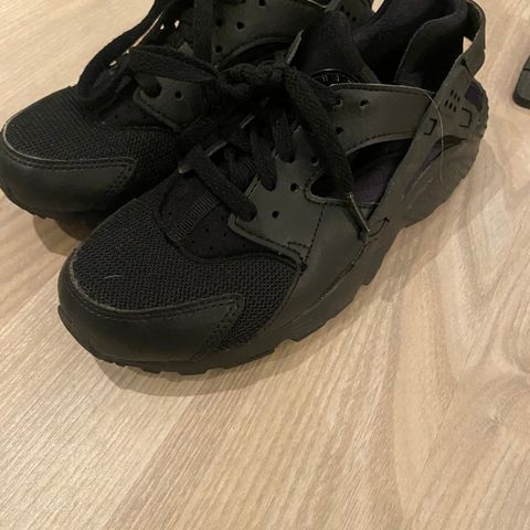 Nike Air Huarache str 36