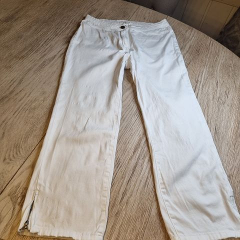 Hvit stretchy bukse fra ze-ze