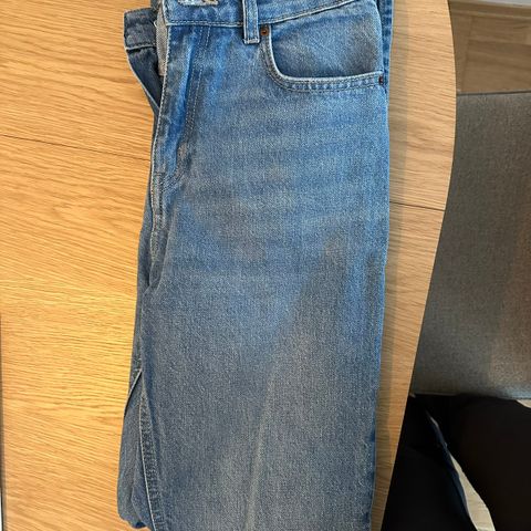 Jeans med split