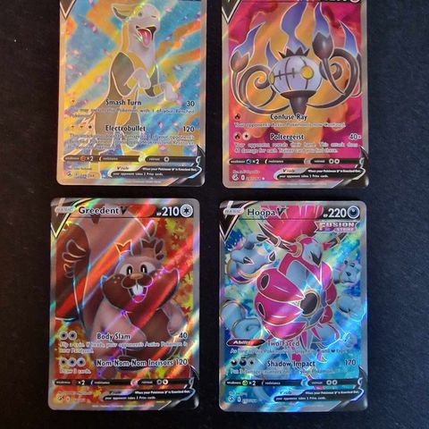 Pokemon kort - 4 ulike Full arts fra Fusion Strike