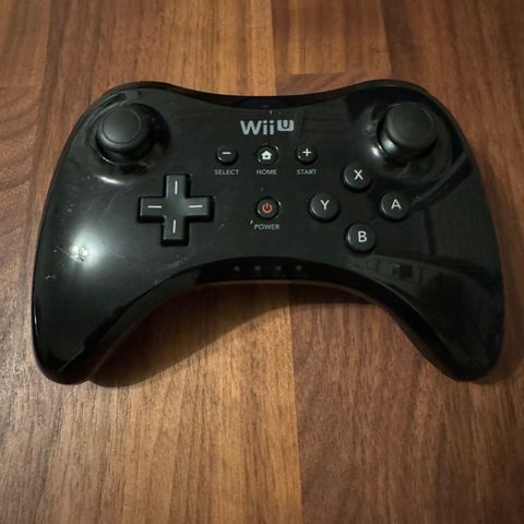 Nintendo Wii U Pro Controller